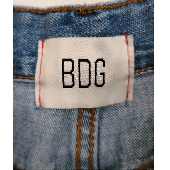 Urban Outfitters BDG Skater Baggy Jean Daisy Patch Distressed Flared Leg 25x32 - Picture 4 of 14